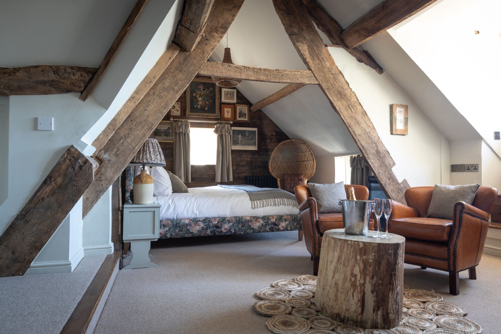 cozy stay in cotswolds